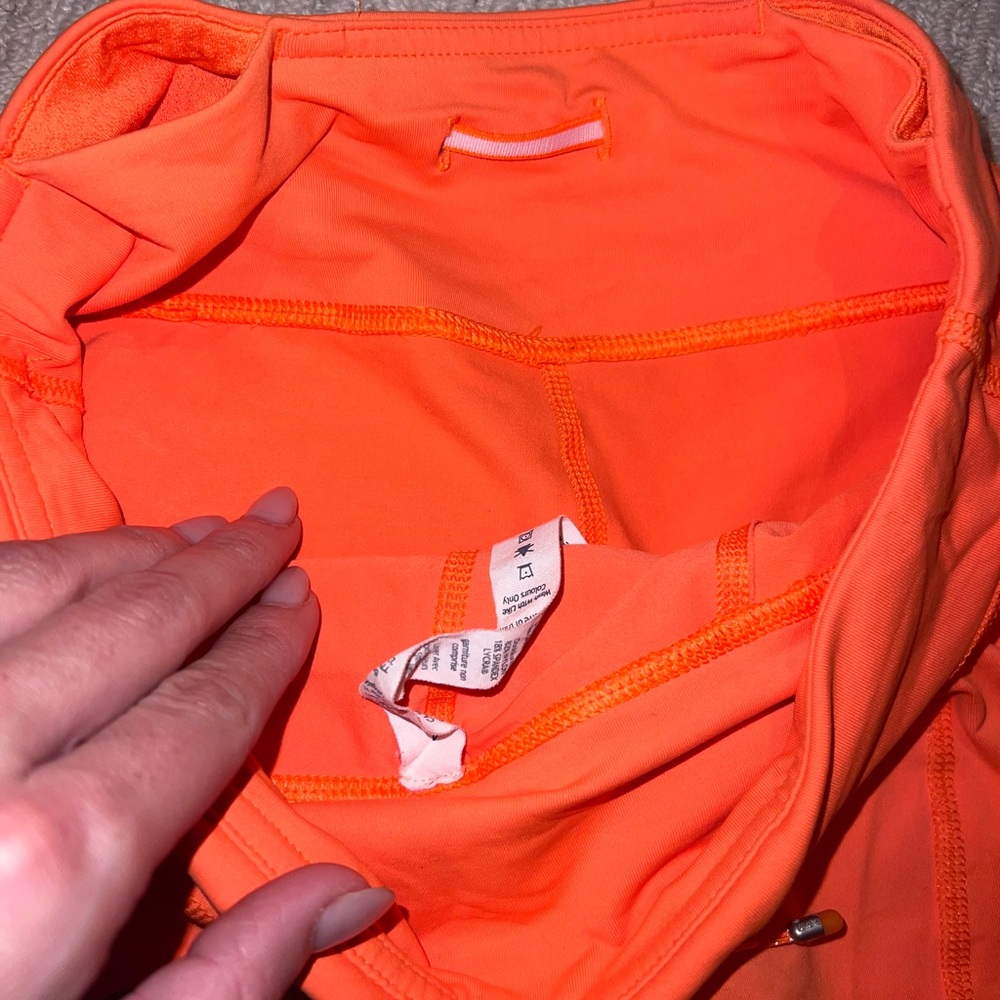 Lululemon size 4 neon orange cropped mesh running leggings - Picture 5 of 7